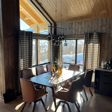 Holiday home Roaldsida Retreat *