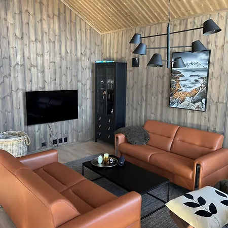 Holiday home Roaldsida Retreat