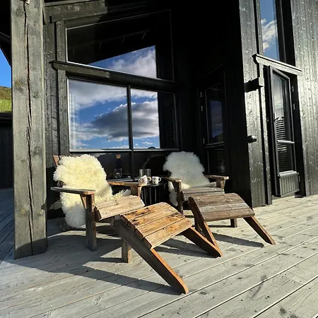 Roaldsida Retreat Holiday home